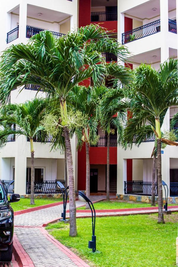 Accra Fine Suites - Holi Flats Airport Residential Eksteriør bilde