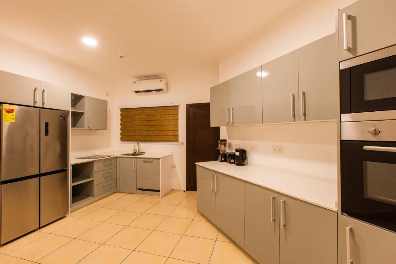 Accra Fine Suites - Holi Flats Airport Residential Eksteriør bilde